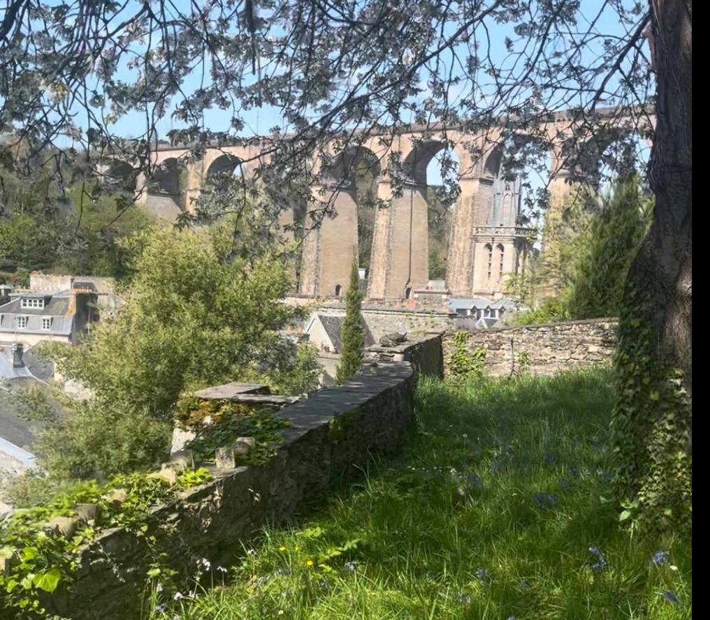 Cosy Et Jardin Panoramique Morlaix Exterior foto